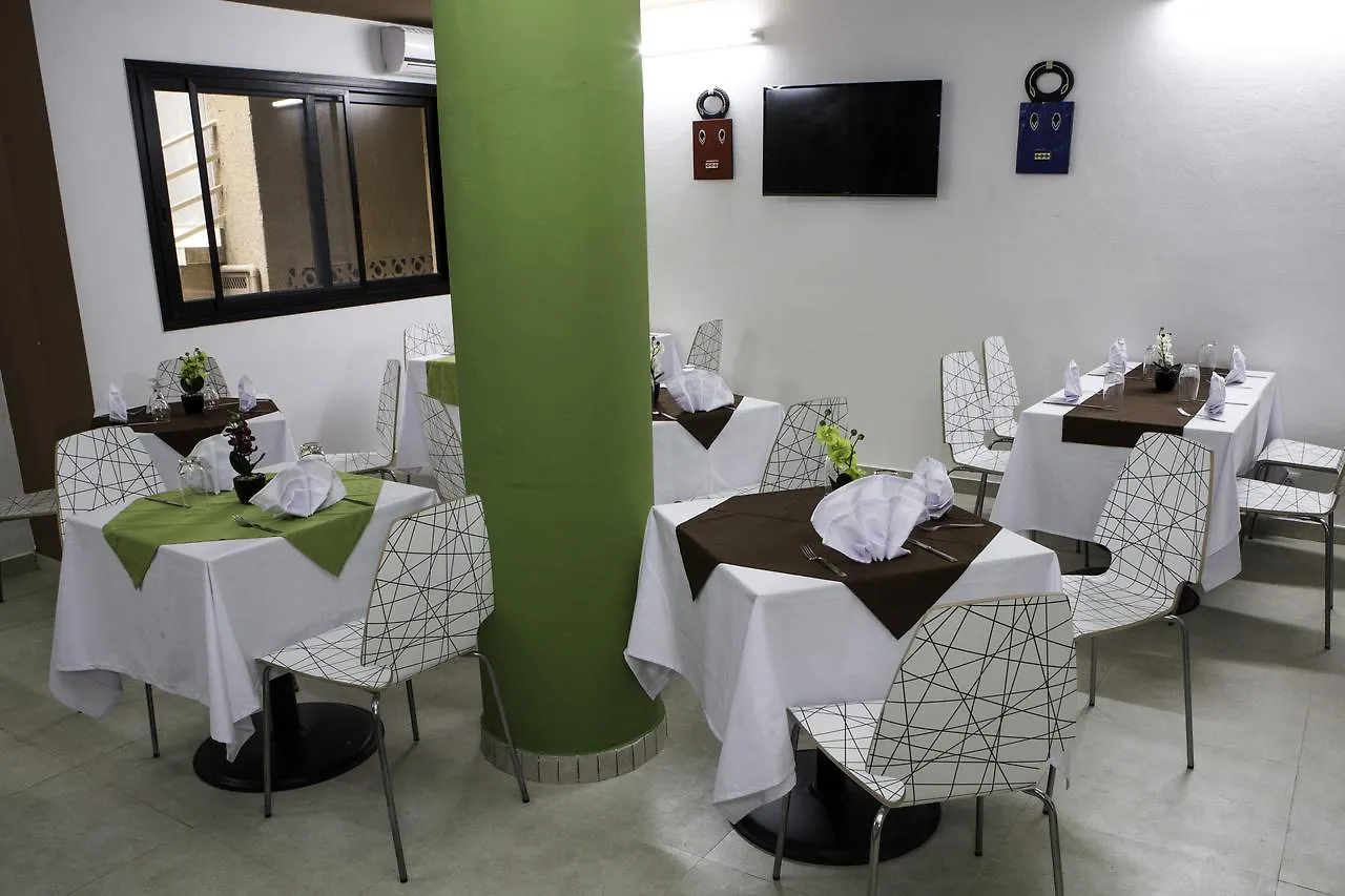 ***  Wakola Hotel Fass Dakar Senegal